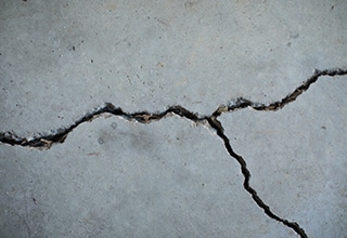 crack to concrete service